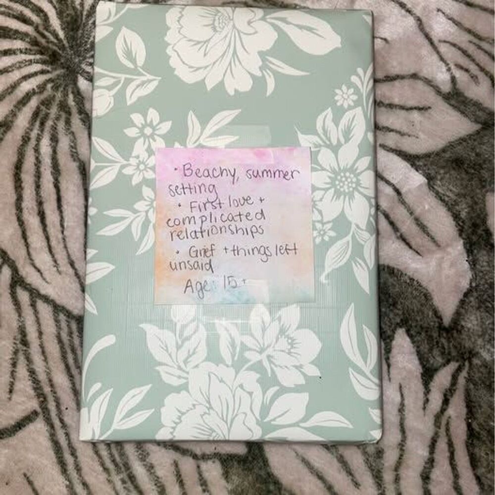 Blind Date with a Book; Romance/Drama; Age 15+; Beach Read